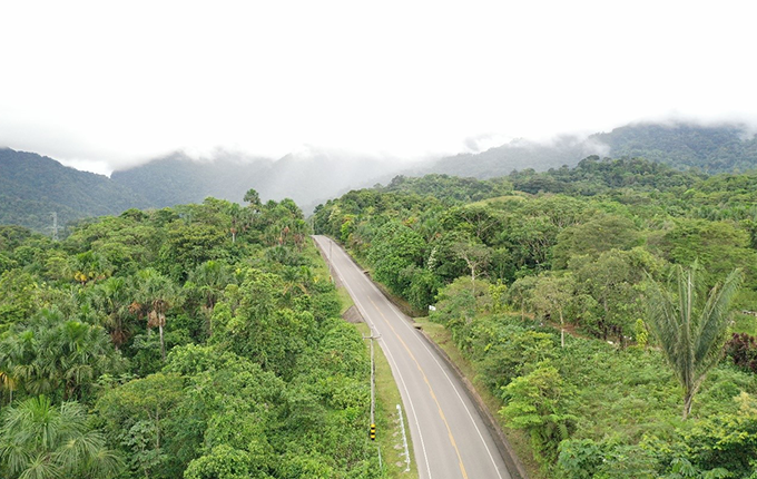 Infraestructura, carreteras en la Amazonía