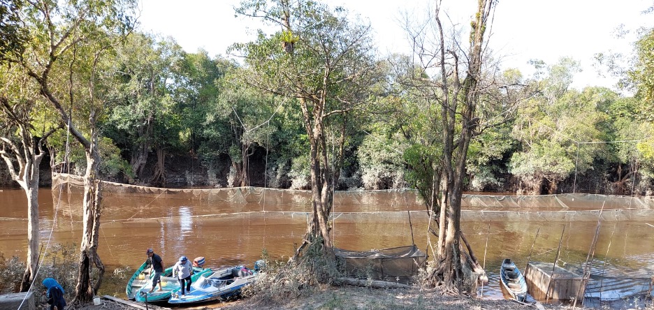 Fishermen in Nangaketungau village stowing nets. 