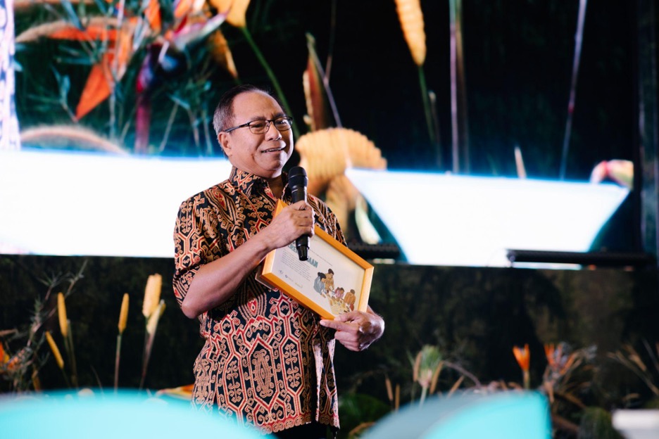 Mubariq Ahmad, CSF Indonesia (YSKI) Country Director gave his remarks on the awards. Photo by Rangga Margana